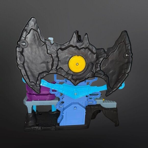 Imaginext DC Super Friends Hall of Justice The Batcave Bat Boat Superman Flash - Picture 5 of 10